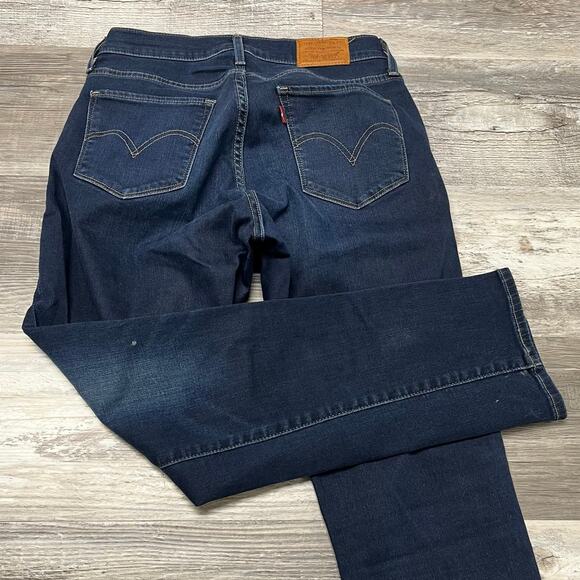 Levis Premium Dark Wash Blue Womens 26x27 Curvy Straight Stretch Jeans Red Tab - Picture 1 of 15